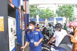 TP. Hồ Chí Minh: Không có tình trạng găm hàng tại các cây xăng