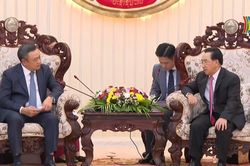 Chủ tịch UBND TP. Hà Nội thăm và làm việc tại Lào