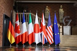 G7 đồng ý đặt giá cố định với dầu Nga?