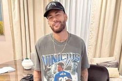 Neymar bị chỉ trích vì mặc áo in hình ngôi sao Real Madrid