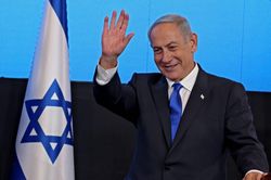 Gaza đón sự trở lại của Vua Bibi bằng tên lửa
