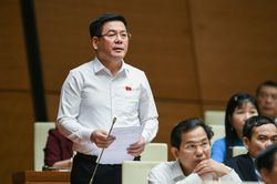Bộ trưởng Bộ Công thương nói về giải pháp cung ứng xăng dầu