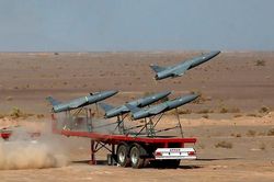 Iran thừa nhận gửi UAV cho Nga, Ukraine nhận thêm xe tăng và máy phát điện