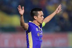 Văn Quyết chia tay V.League 2022?