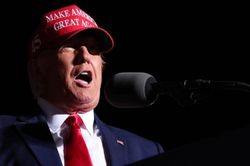 Bầu cử giữa kỳ Mỹ: Ông Donald Trump kêu gọi 'cứu lấy giấc mơ Mỹ'