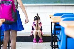 Trẻ em ngày xưa bị đánh đòn, la mắng vẫn ít gặp vấn đề tâm lý, tại sao?