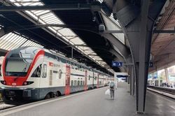 Thống nhất nghiên cứu đường sắt tốc độ cao Bắc Nam 250 km/h