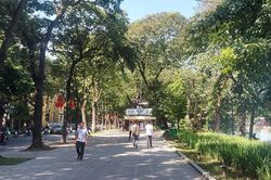 Hà Nội tiếp tục không mưa, rét về đêm và sáng