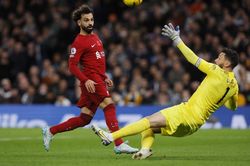 Salah lập cú đúp, Liverpool thắng nghẹt thở Tottenham