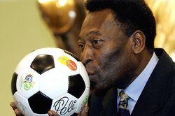 'Vua bóng đá' Pele kỳ vọng vào đội hình chính thức của tuyển Brazil