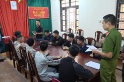 Chính trị - Xã hội Pháp luật - Cuộc sống Bắt giam 3 đối tượng giải quyết mâu thuẫn bằng hung khí
