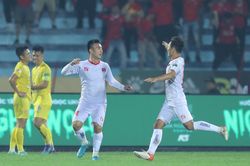 Đánh bại CLB Nam Định, CLB Hải Phòng giành ngôi đầu bảng từ tay Hà Nội FC