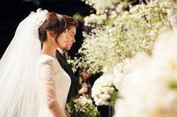 Chuyến viếng thăm 'đáng sợ' của vợ cũ tại đám cưới khiến chú rể tức nghẹn