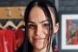 Fan nữ xinh đẹp không muốn Liverpool giống Man City hay Chelsea