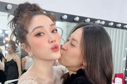 Cặp 'chị chị em em' mới chớm của showbiz Việt