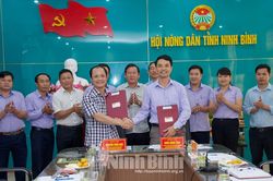 Hội Nông dân tỉnh Ninh Bình ký kết chương trình phối hợp với Hội Nông dân tỉnh Đồng Nai