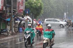 Dự báo thời tiết: Miền Bắc đón không khí lạnh gây mưa, chấm dứt chuỗi ngày hanh khô