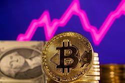 Giá Bitcoin bị thổi bay về ngưỡng 2 năm trước