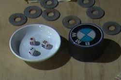Cảnh sát triệt xóa sới bạc có nhiều phụ nữ tham gia