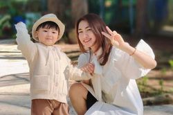 Hòa Minzy bất ngờ viết 'tâm thư' xin lỗi con trai