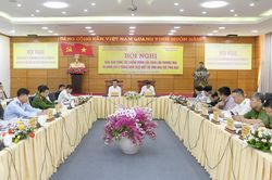 Tăng cường công tác chống buôn lậu, gian lận thương mại và hàng giả