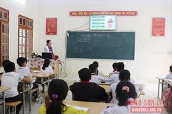 Trường tiểu học và THCS Quy Hướng nỗ lực vượt khó