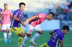 Vòng 25 V-League 2022: Phân định ngôi vị