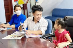 Quản lý hoạt động các trung tâm ngoại ngữ