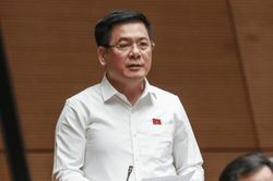 Xăng dầu có tiếp tục khan hiếm?