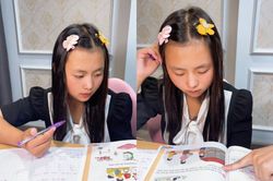 Hết nhảy nhót, Mua Thị Dua khoe hình ảnh chăm chỉ học tập