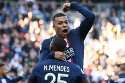 Messi, Neymar im tiếng, PSG vẫn thắng 5-0