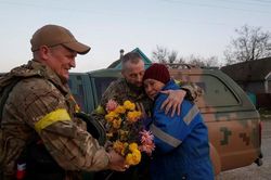 Ukraine ổn định tình hình ở Kherson, Nga vẫn chưa dùng hết vũ khí