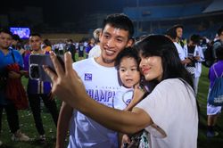 Cầu thủ Hà Nội FC chia sẻ gì sau khi vô địch V-League 2022?