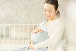 Xin đồng nghiệp một đứa con, tôi không ngờ chuyện sau đó càng khó xử