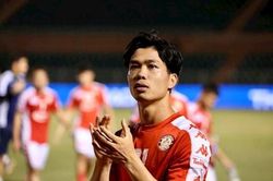 Công Phượng ký hợp đồng với Công ty Nhật Bản