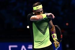 Hạt giống số 1 Nadal thua ngay trận đầu tiên tại ATP Finals 2022