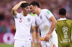 Hàng thủ ĐT Anh là cái 'tổ đỉa' của Southgate