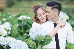 Khánh Thi, Phan Hiển tổ chức lễ cưới vào tháng 12