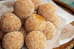 Bánh rán nằm trong top những món chiên ngon nhất thế giới