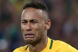 CĐV lo lắng khi Pele dự đoán Brazil vô địch World Cup