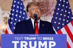 Ông Trump chính thức tuyên bố tranh cử tổng thống Mỹ năm 2024
