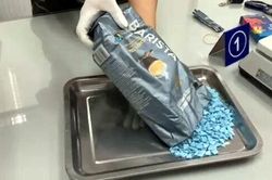 TP Hồ Chí Minh: Phát hiện gần 26 kg ma túy đá cất giấu trong các gói cà phê và kẹo