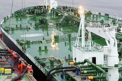 Nga nối lại xuất khẩu dầu cho Ai Cập, UAE và Cuba