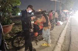 Hàng chục ngàn công nhân mất việc, rời 'thủ phủ' công nghiệp về quê trước tháng cận Tết