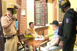Chính trị - Xã hội Pháp luật - Cuộc sống Ra quân trấn áp 'tội phạm đường phố'