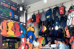 Kinh tế Kinh tế Phát hiện lượng lớn hàng giả, nhập lậu