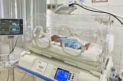 UNICEF hỗ trợ nhân rộng các can thiệp cứu sống trẻ sơ sinh ở Việt Nam