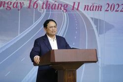Đẩy nhanh tiến độ các công trình, dự án quan trọng quốc gia