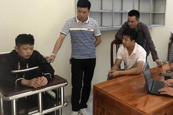 Lai Châu: Dùng dao kề cổ chủ hiệu cầm đồ đòi lấy lại xe