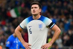 HLV Southgate được khuyên cho Maguire ngồi dự bị ở World Cup 2022